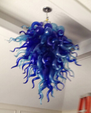 professional art installation, picture hanging, dallas, fort worth
