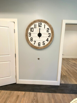 professional art installation, picture hanging, dallas, fort worth, austin, houston, san antonio