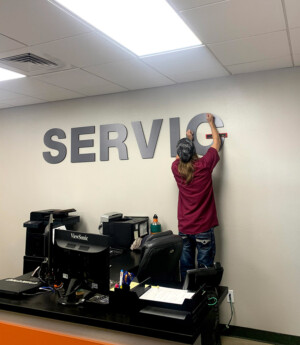 professional art installation, picture hanging, dallas, fort worth, austin, houston, san antonio